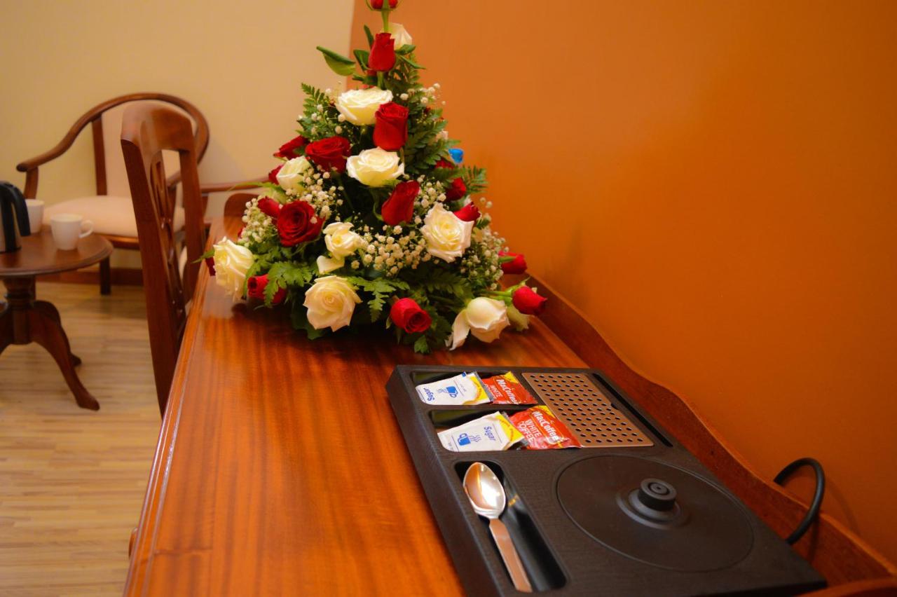 Red Ruby Hotel photo 4