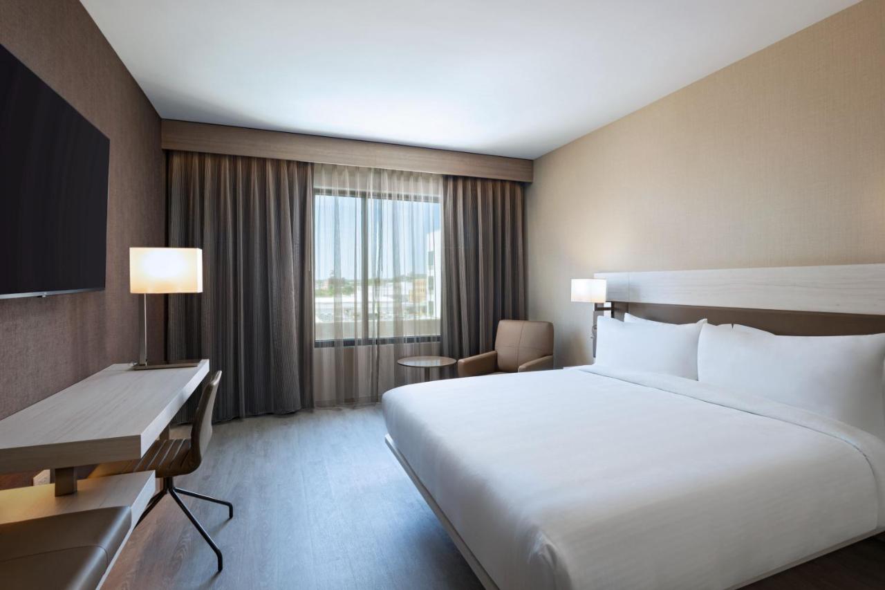 AC Hotel Waco Downtown photo 3