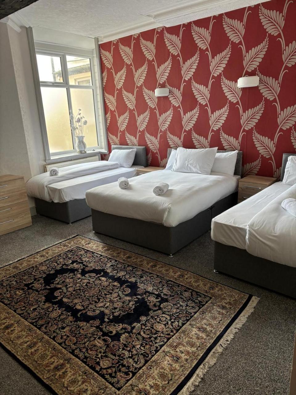 The Sandringham Court Hotel & Apartment-All Groups Welcome Here photo 3