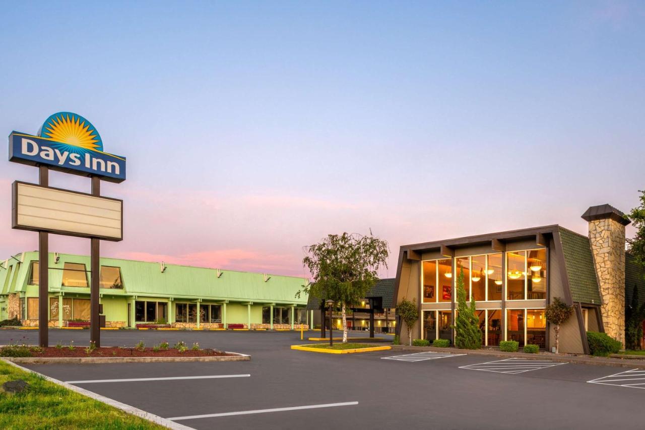 Photo - Days Inn by Wyndham Klamath Falls