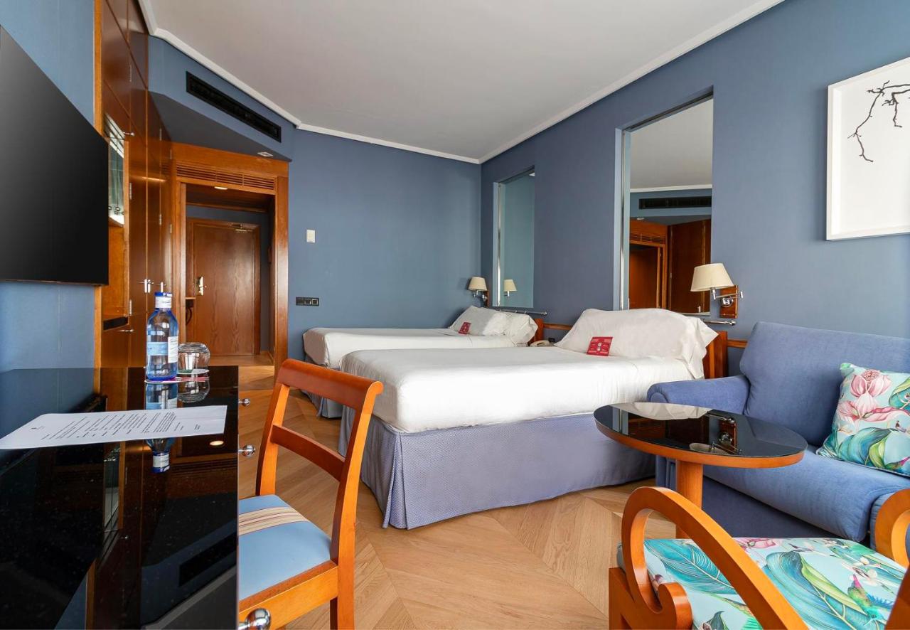 Hotel Palafox photo 4
