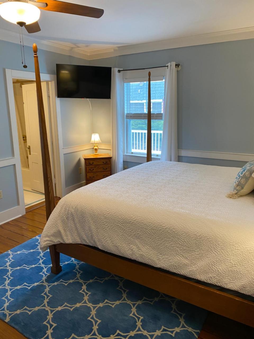 Spouter Inn Bed & Breakfast photo 3