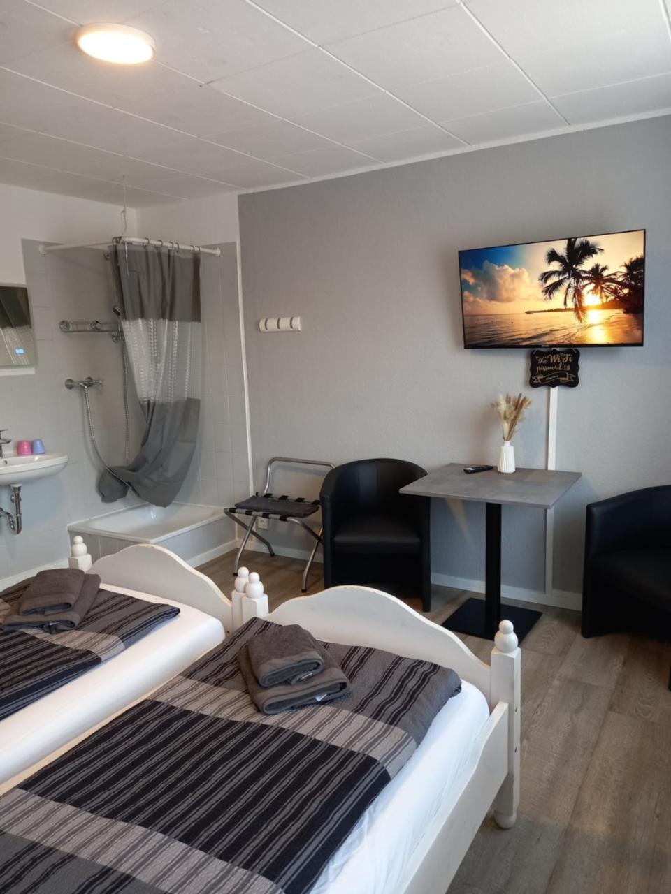Landgasthof "Hotel zum Norden" photo 4