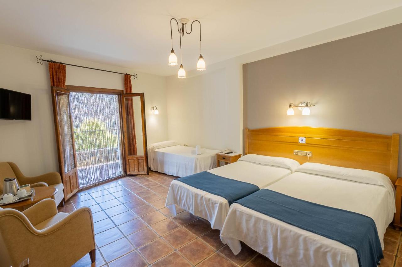 Hotel La Fragua II photo 2