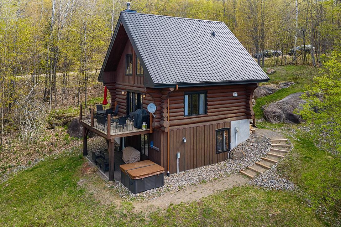 Tremblant Mountain Chalets photo 4