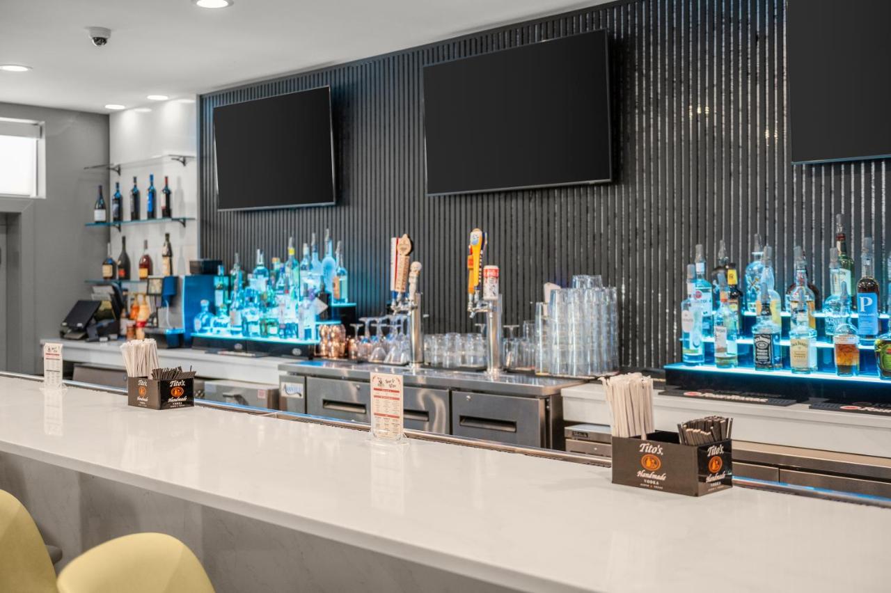 Holiday Inn Gonzales by IHG photo 2