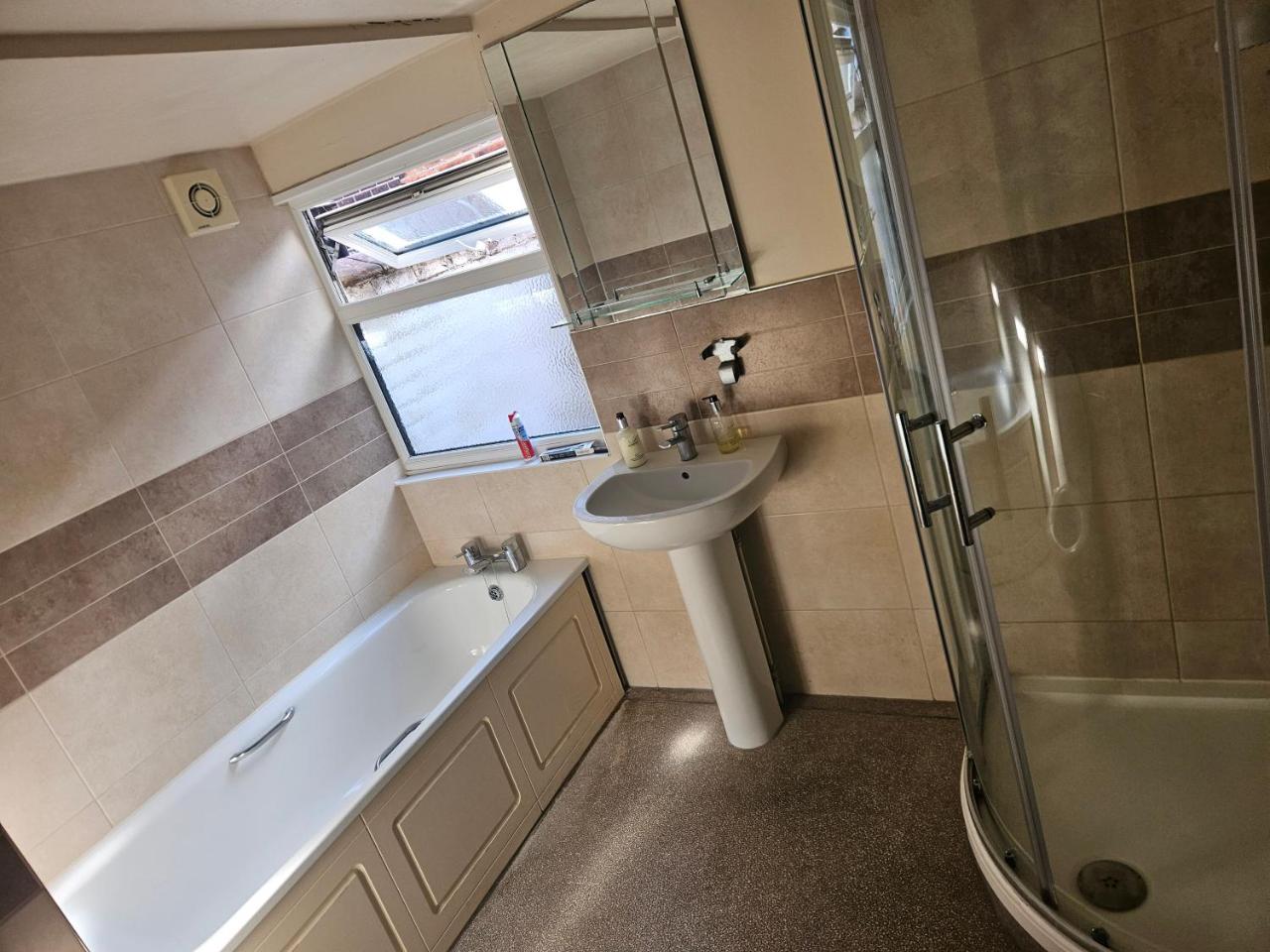 Photo - Fryatt Hotel & Bar