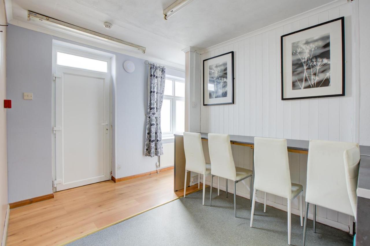 The Sandringham Court Hotel & Apartment-All Groups Welcome Here