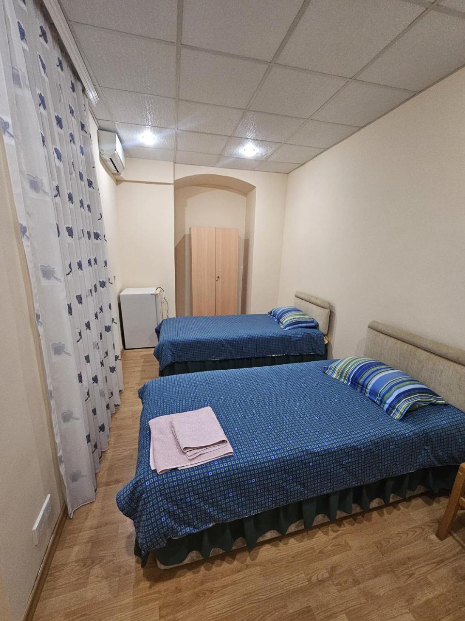 Cozy room in DownTown photo 2