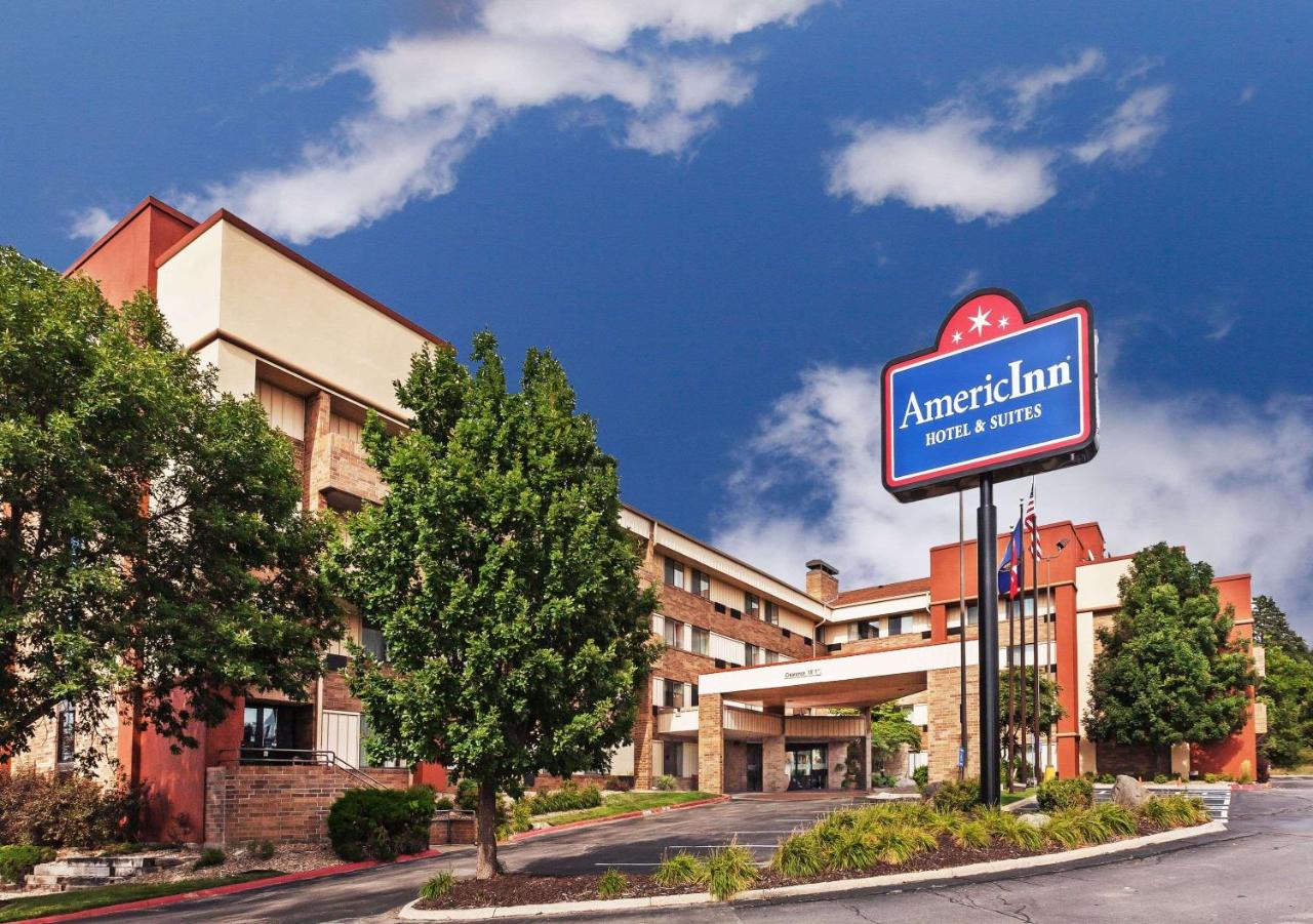 Foto - AmericInn by Wyndham Omaha