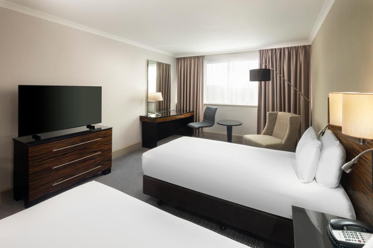 Crowne Plaza Glasgow By IHG photo 3