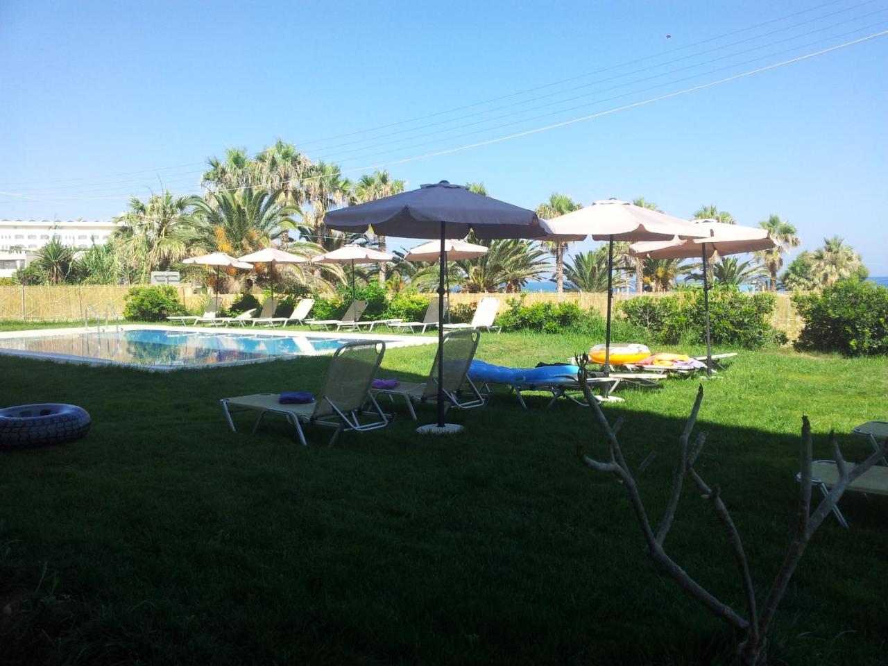 Babis Hotel photo 3