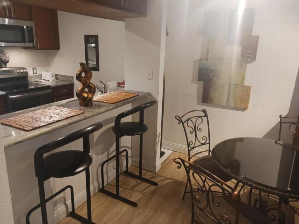 Huge 1 Bedroom in Heart of Kihei - 3