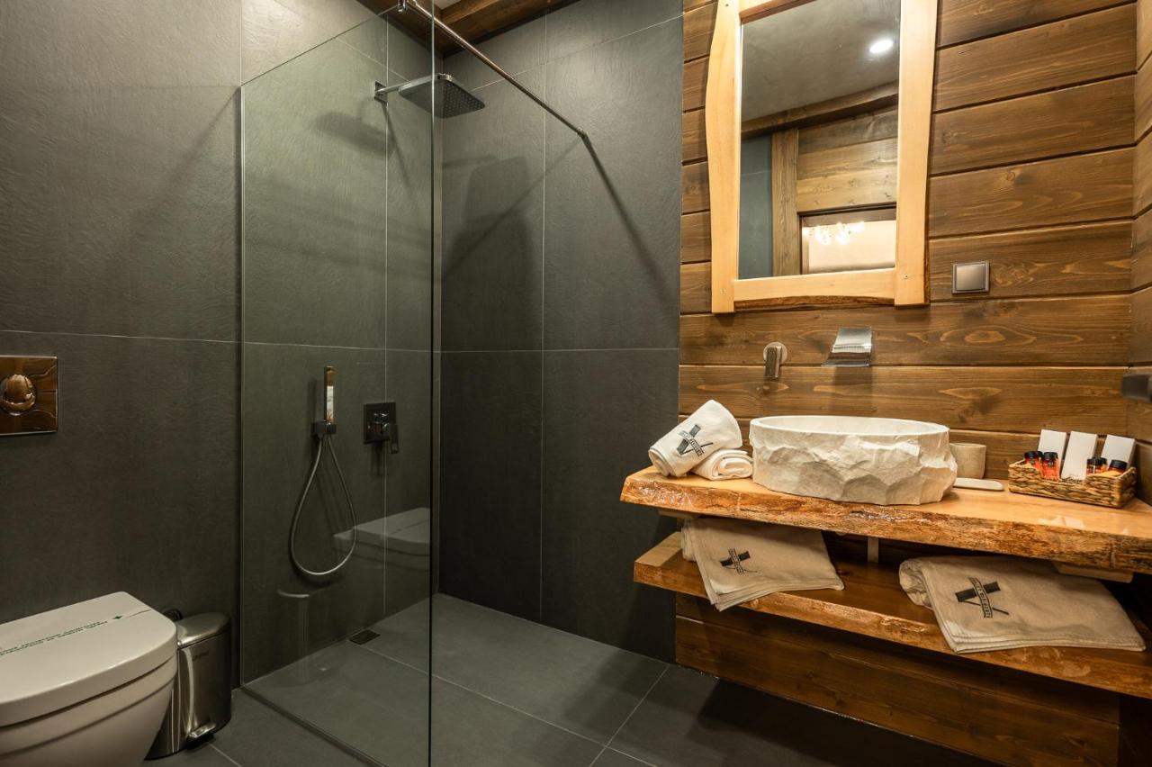 V Chalet Residence - 4
