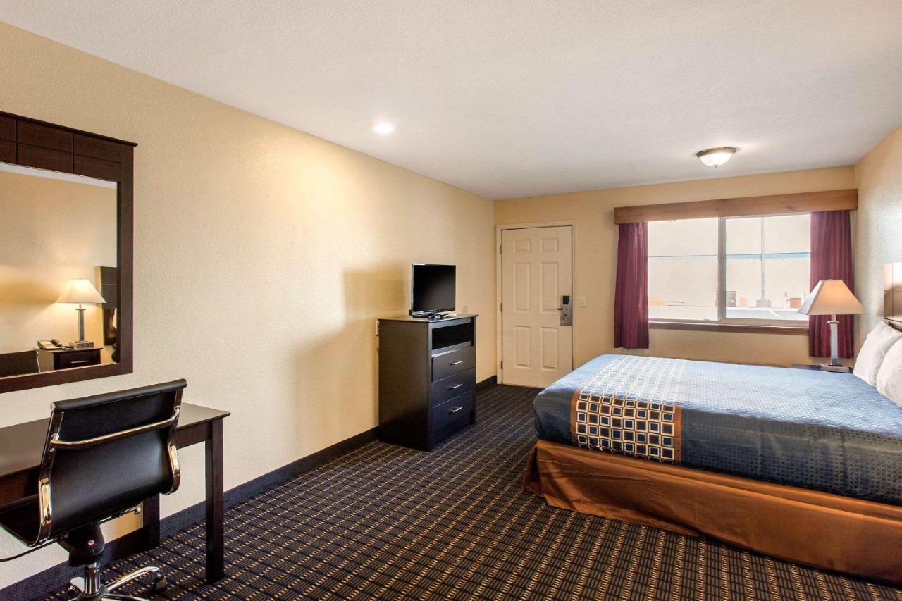 Rodeway Inn Coeur D'Alene photo 2