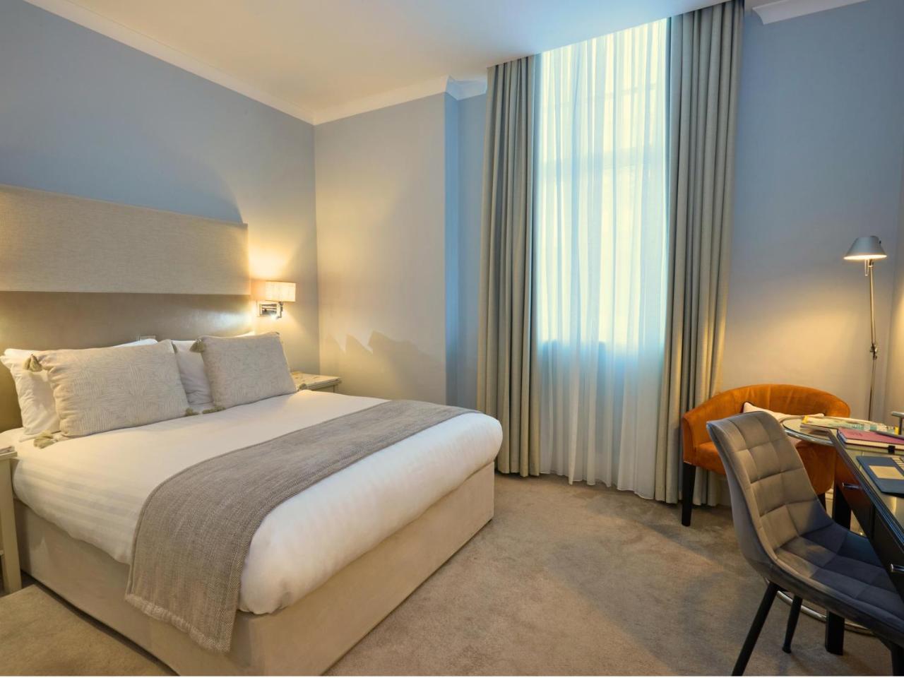 London Bridge Hotel - 2