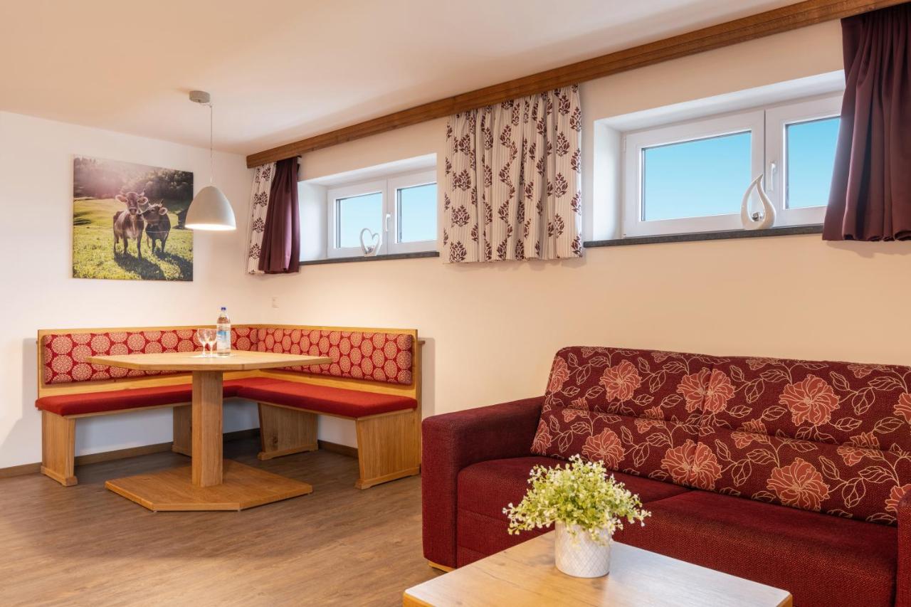 Landhotel Schwarzenbach - Wellness & Spa photo 2