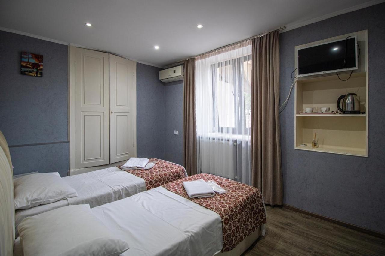 HotelHarmony photo 3