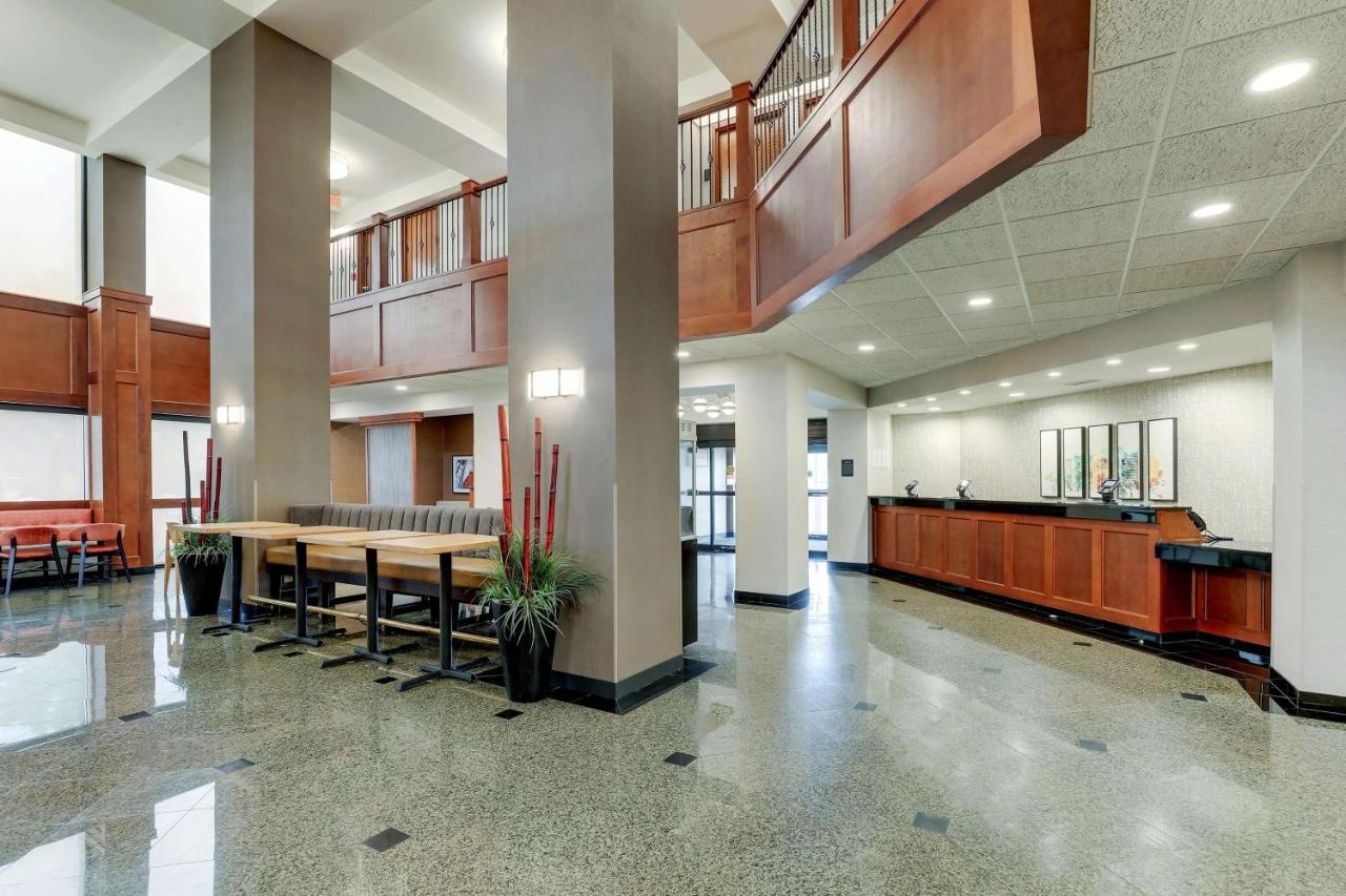 Photo - Drury Inn & Suites Birmingham Lakeshore Drive