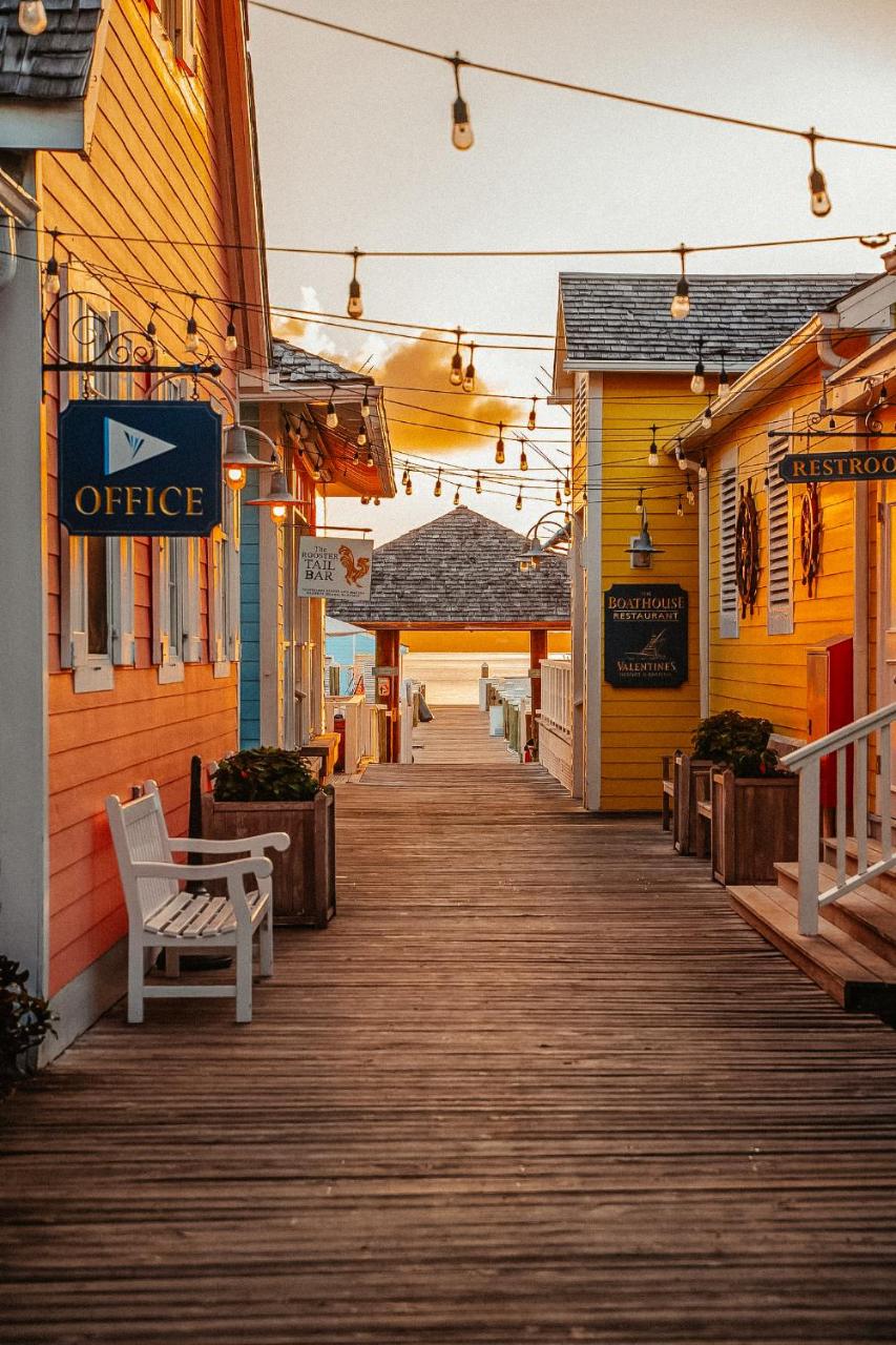 Photo - Valentines Resort & Marina