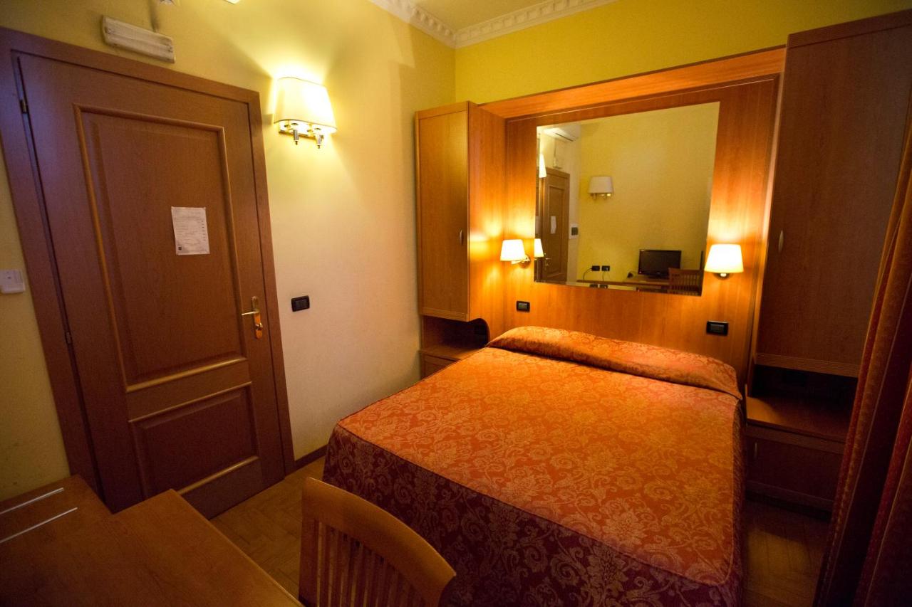 Hotel Lella photo 3