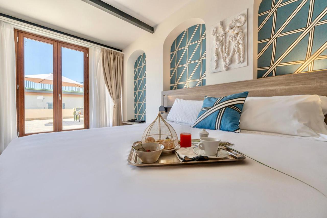 Boutique Hotel Palazzo Donna Iulia photo 4