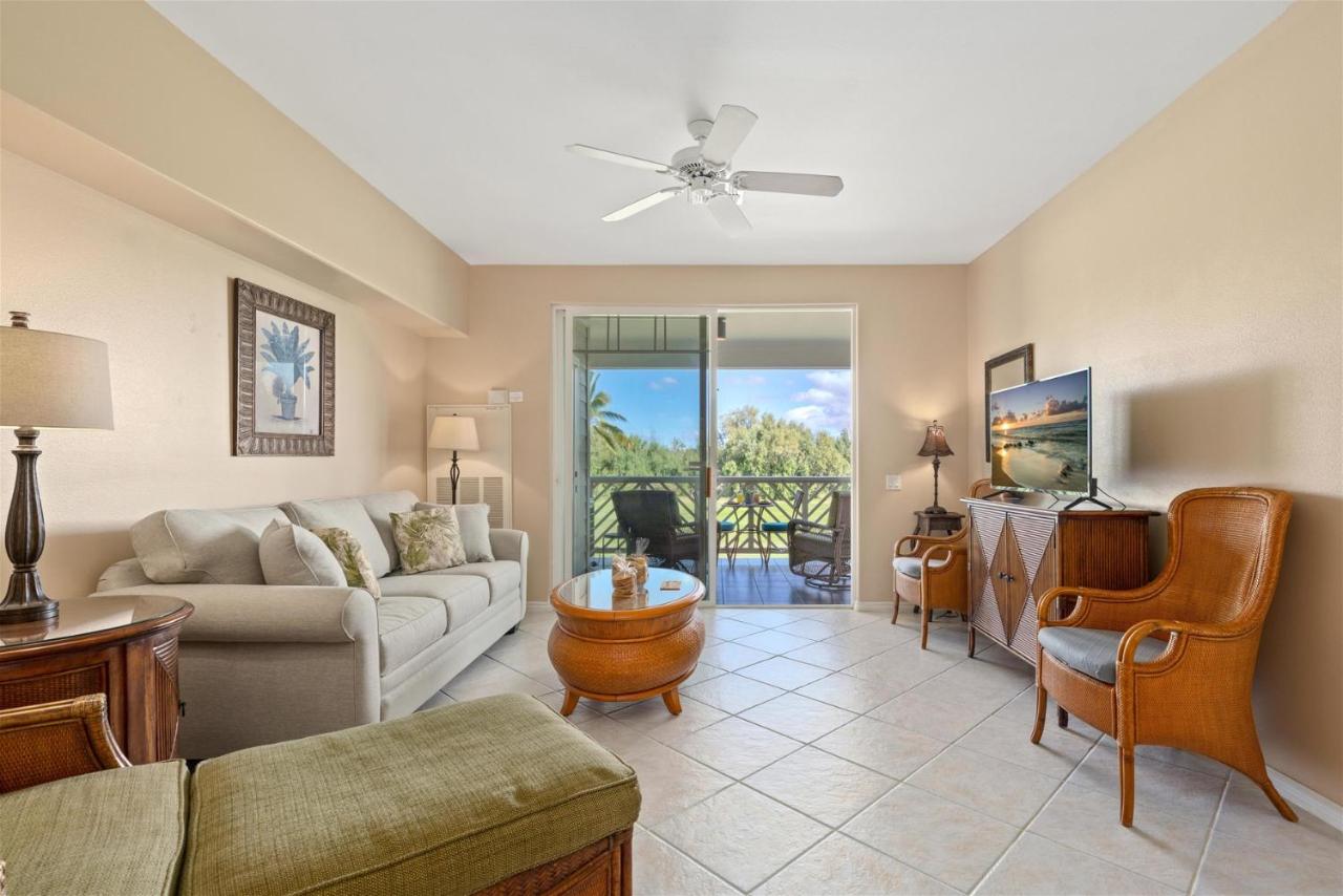 F22 Waikoloa Fairway Villas