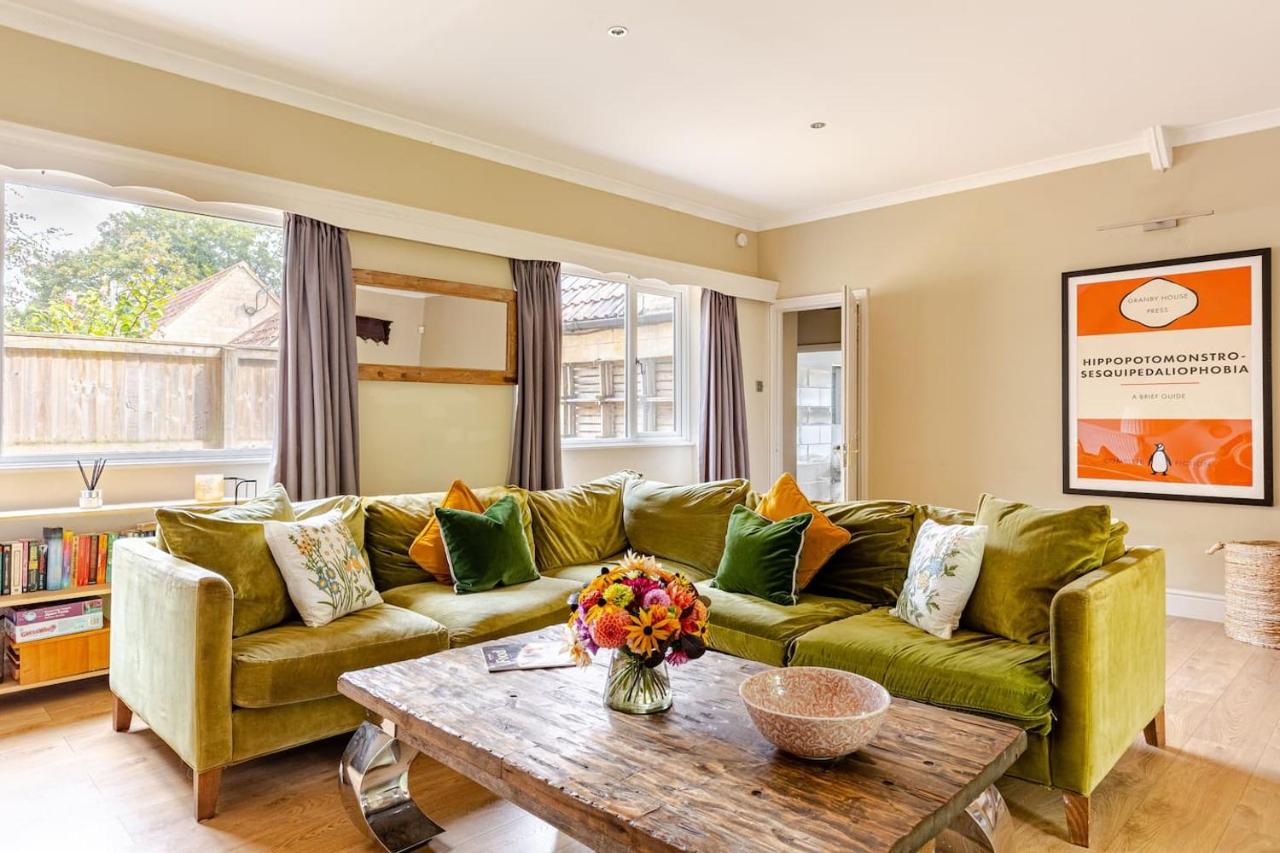 Spacious Country Cottage Sleeps 7, Air Con, Fire Pit & Dog Friendly close to Bath - 3