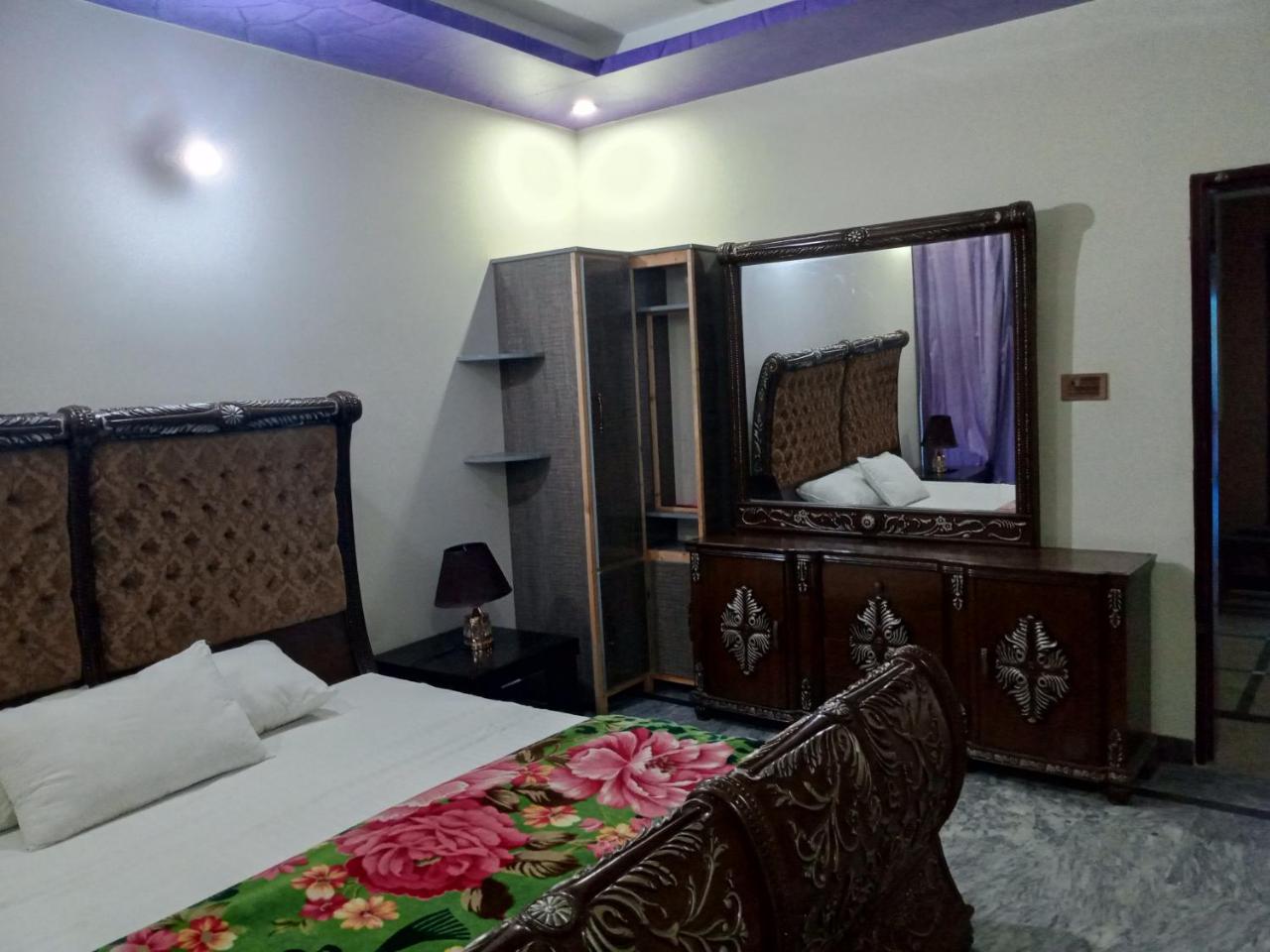 Hotel Red Roof & Resorts photo 3