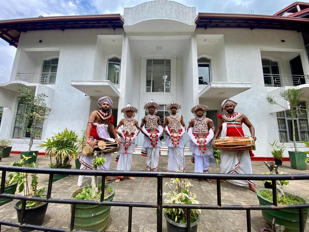 Paramount Hotel Pussellawa