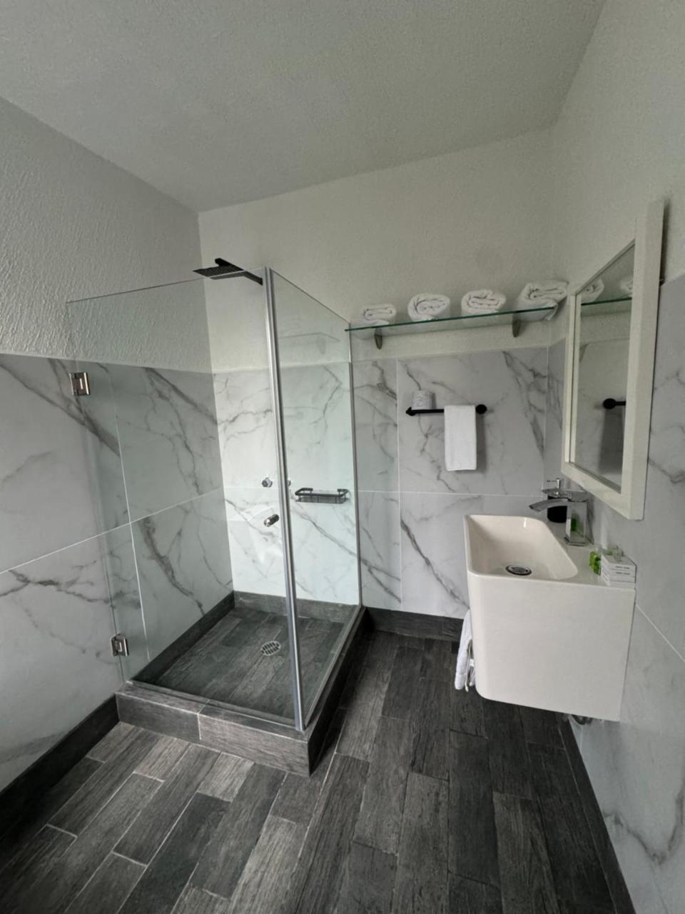 Ananta Hotel photo 3