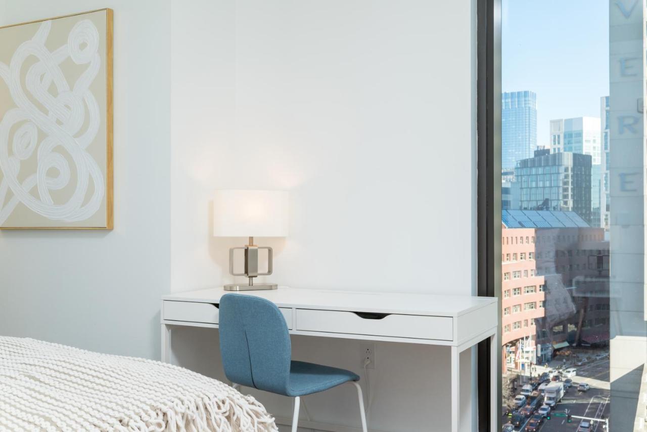 Luxury 2BR BackBay Boston Common T-station Roof Top Lounge Gym - 4