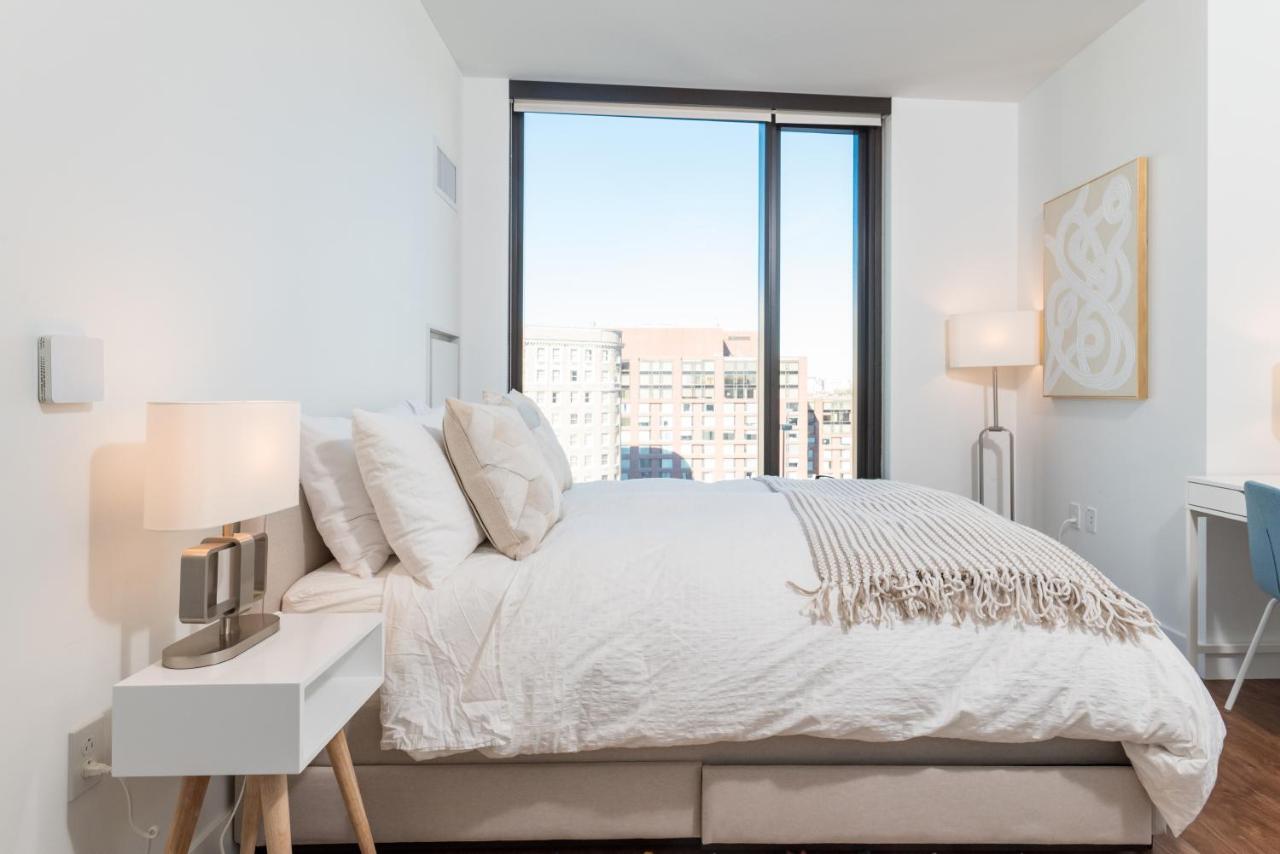 Luxury 2BR BackBay Boston Common T-station Roof Top Lounge Gym - 3