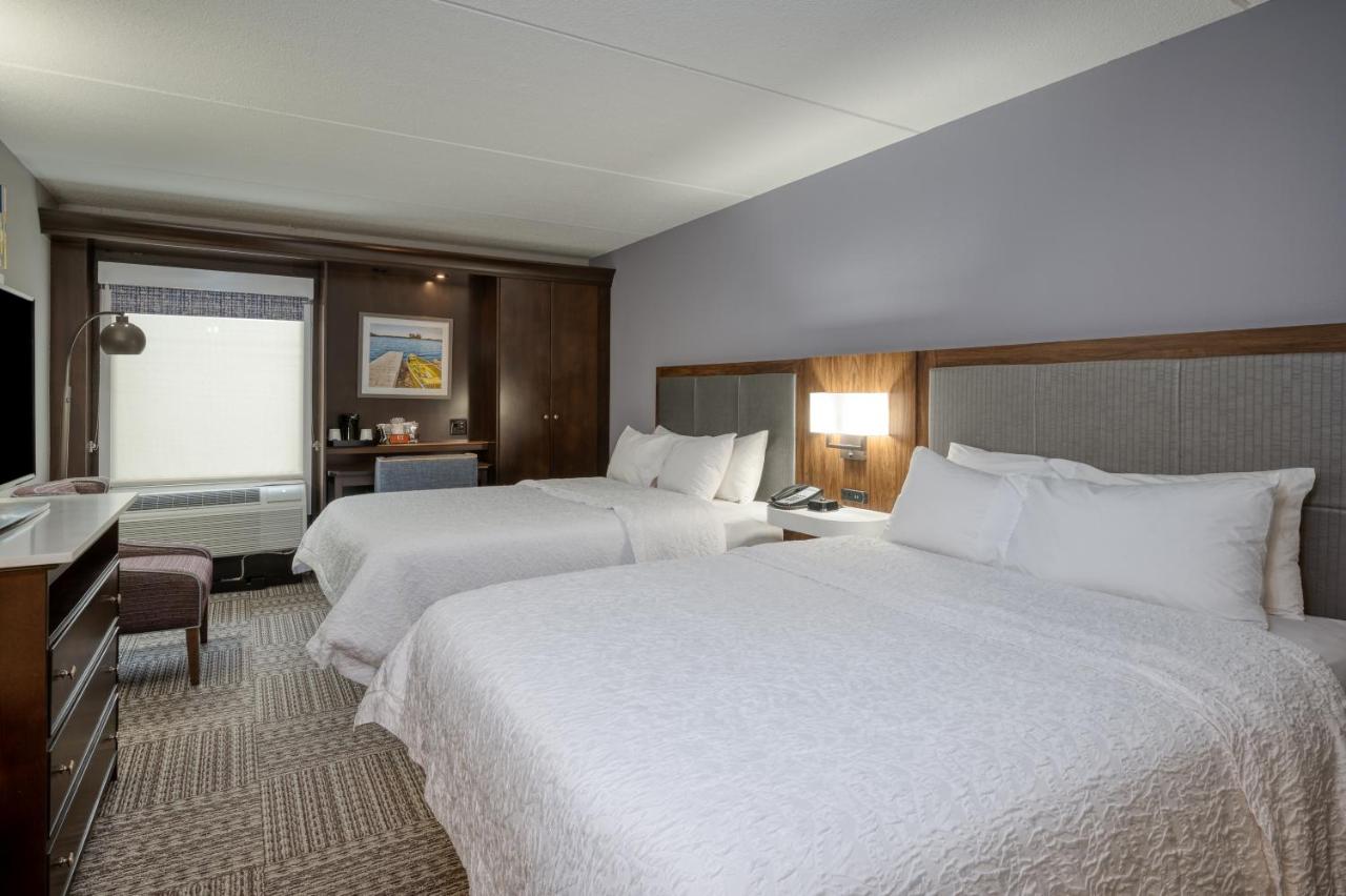 Hampton Inn Janesville photo 4