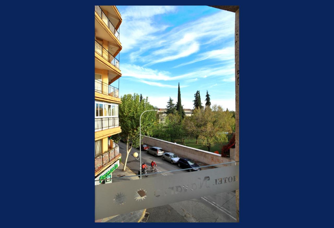 Hotel Navarro photo 4