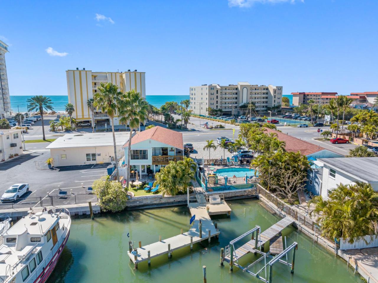 Sand Vista Vacation Hotel