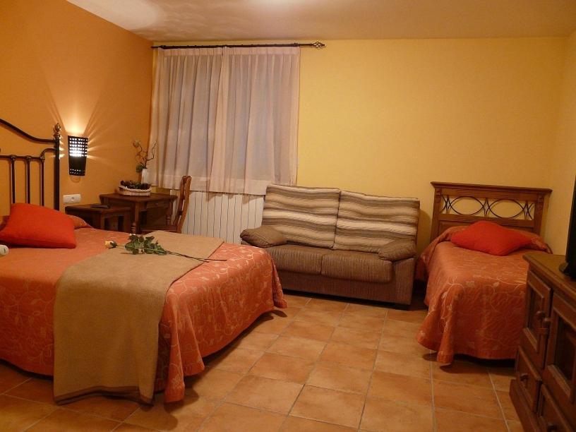 Complejo Turístico Bielsa Hotel y camping photo 3