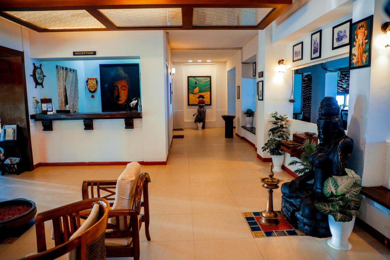 Old Lighthouse Bristow Hotel , Fort Kochi photo 4