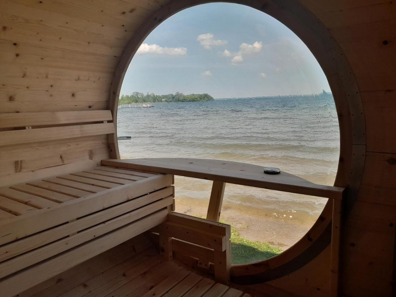 Müritz-Strandhotel photo 2