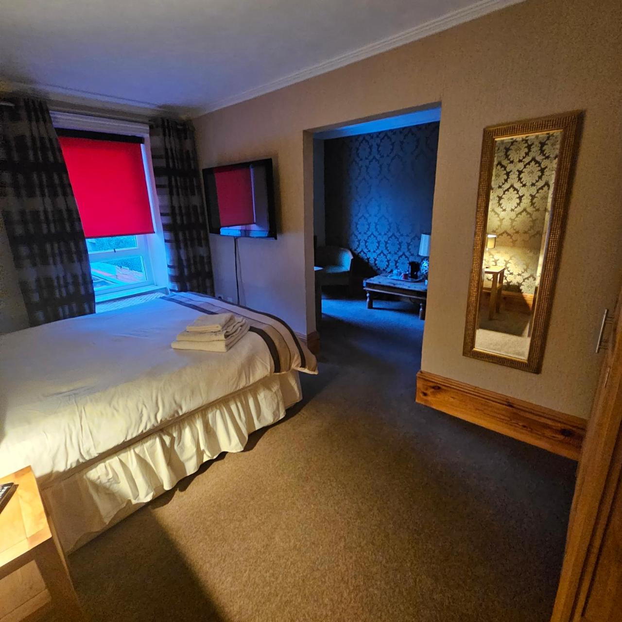 Commercial hotel photo 4