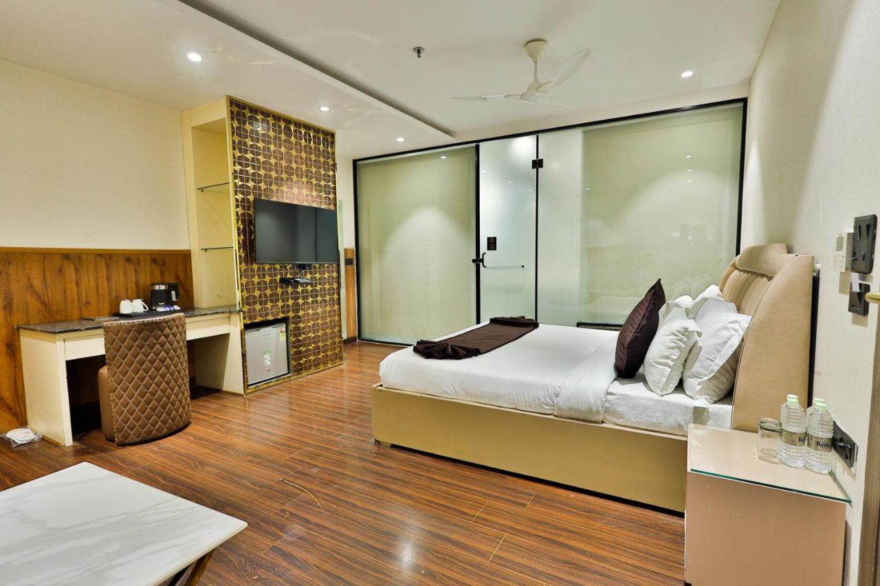 Photo - Clay Inn Hotels - Paschim Vihar