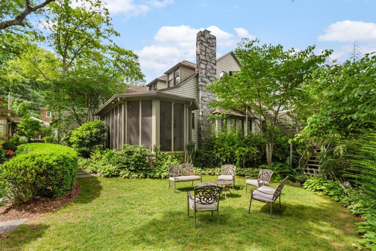 Stonehurst Place Bed & Breakfast - 6