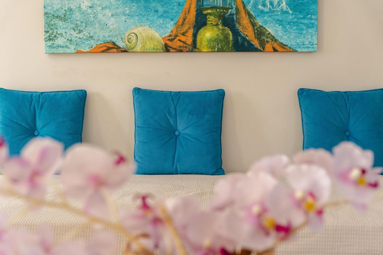 Mitos Suites photo 3