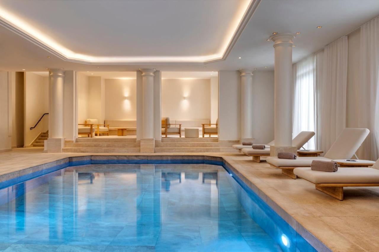 InterContinental Hotels Chantilly Chateau Mont Royal by IHG - 3
