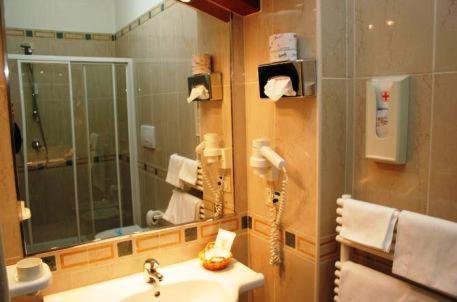 Hotel Adria photo 3