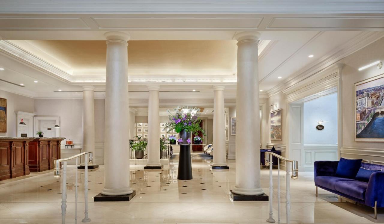 The College Green Dublin Hotel, Autograph Collection - 3