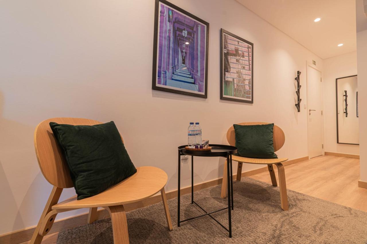 7Min to Uni Sé-Velha - AC - Work Desk - 300MBs WiFi - Suite 4 - 3