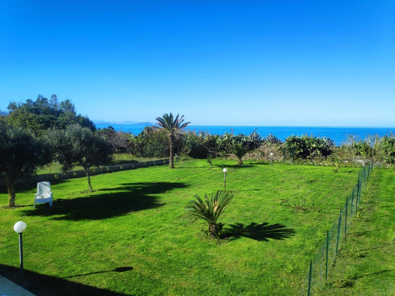 Campofelice Holidays West Villa - 4