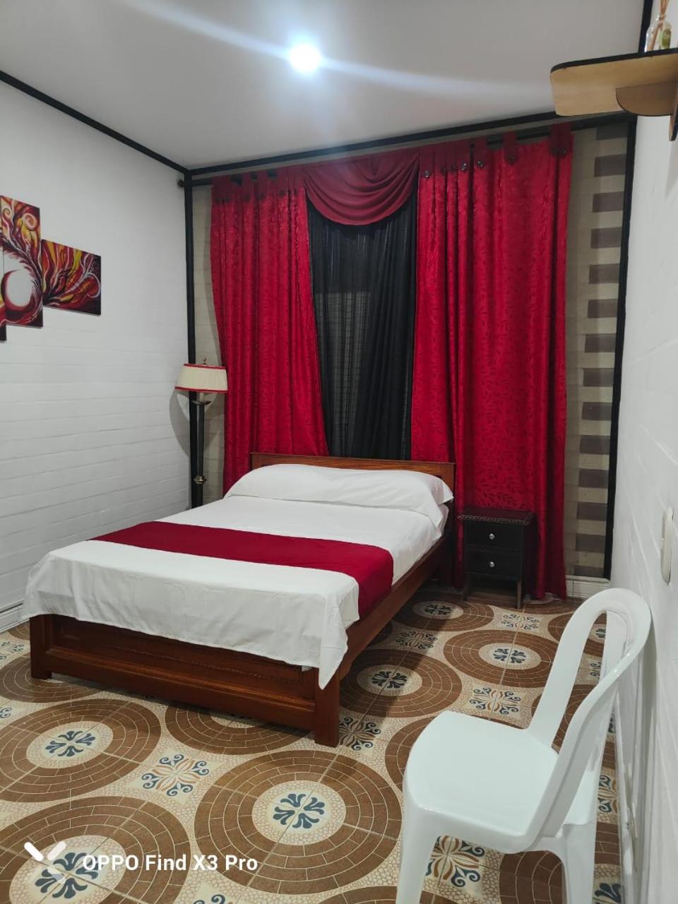 Hotel Hollywood Paradise ZF photo 2