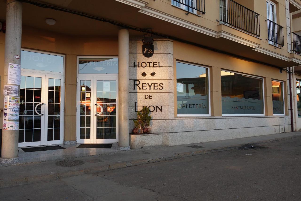 Hotel Reyes De León photo 4